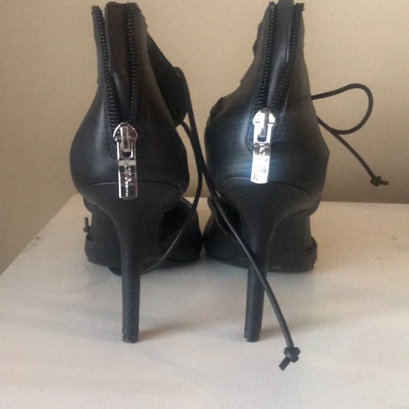 BCBGeneration Delphina Laced Up Ankle Wrap heel - Picture 3 of 3